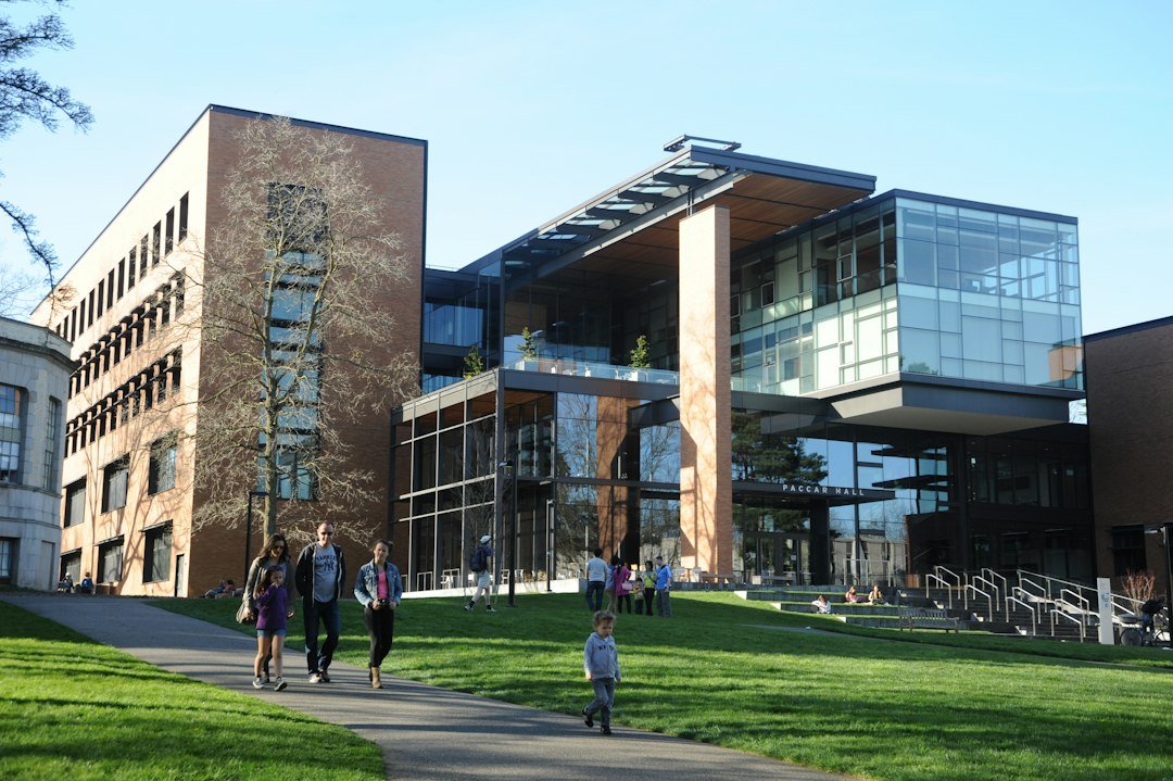 University campus building illustrating engineering and higher-education entrance preparation